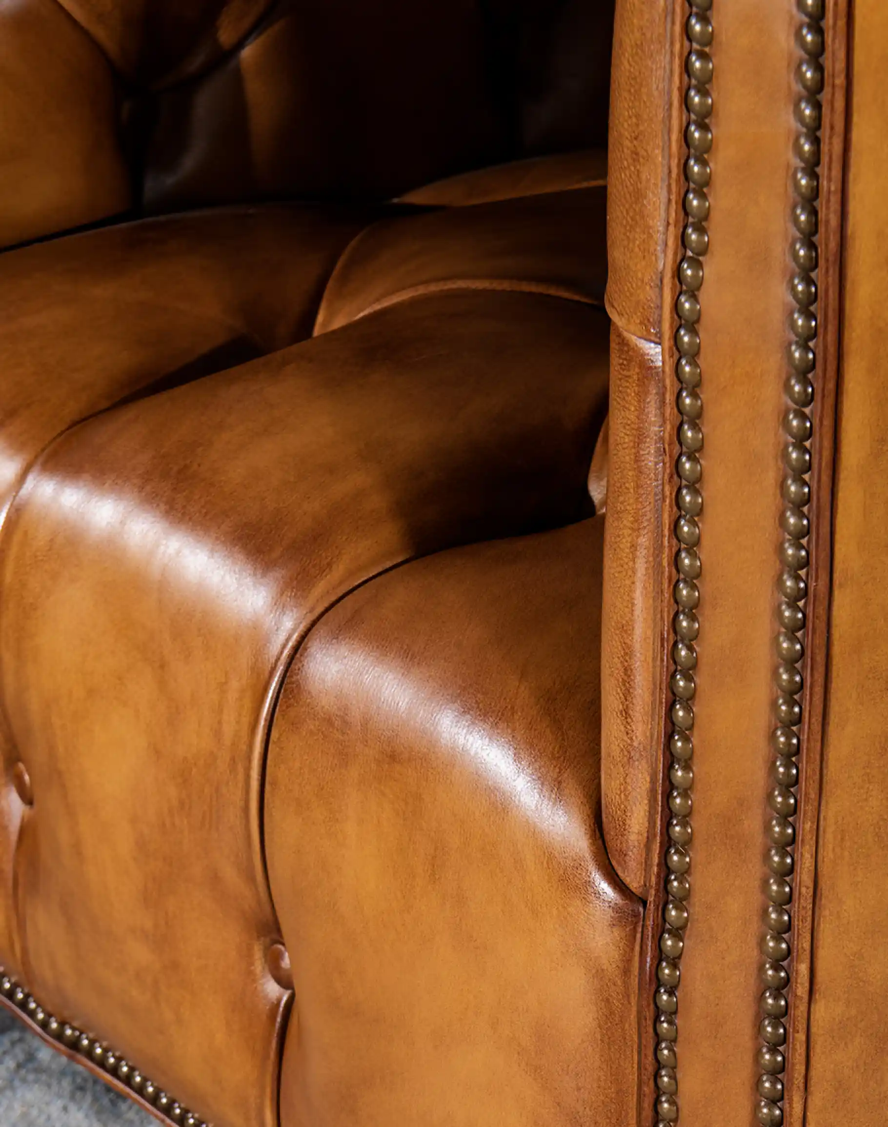 Kingston Tufted Leather Chair - Image 6