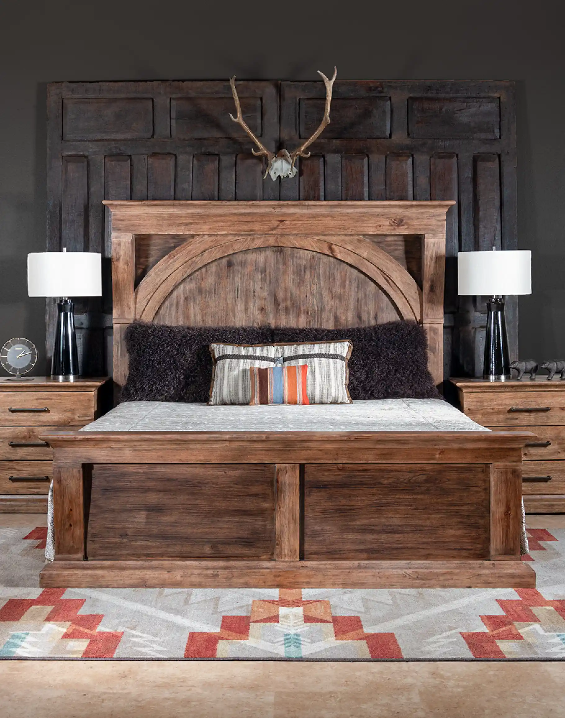 TX Corbel Wooden Bed - Image 2